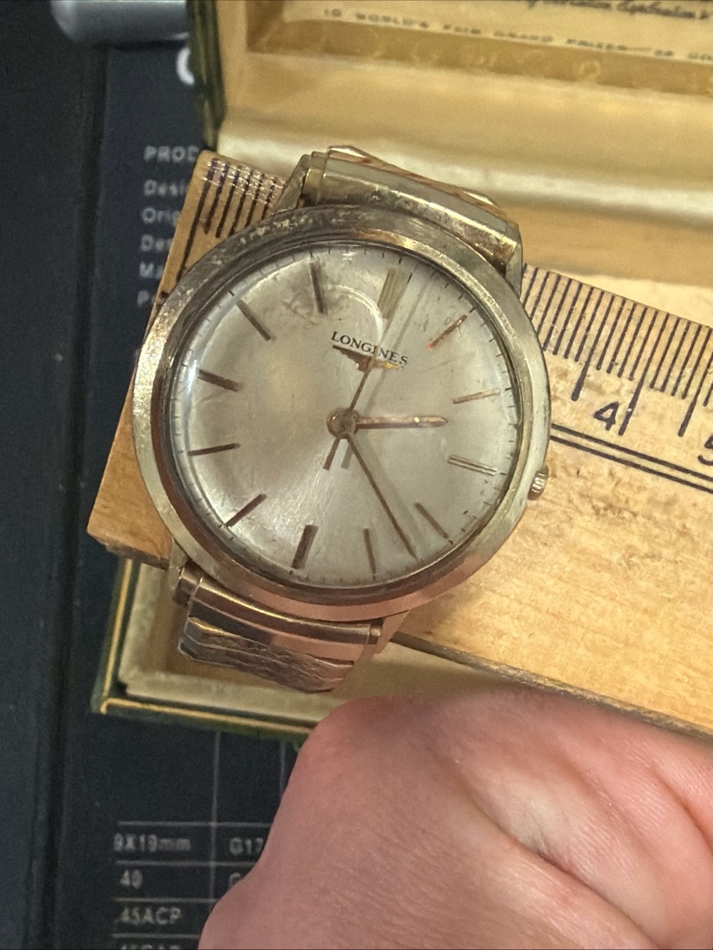 Vintage Longines Gold Tone Watch with Champagne Dial - Picture 7 of 8
